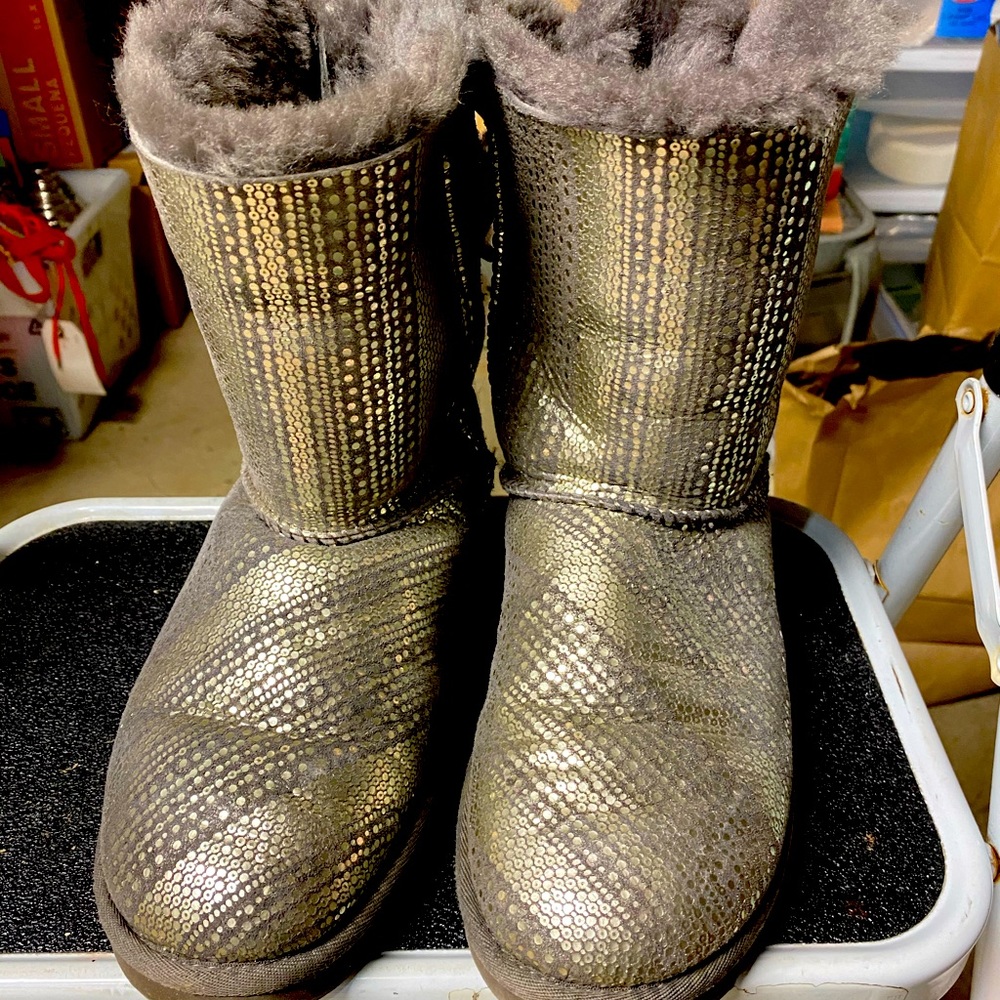 Ugg
